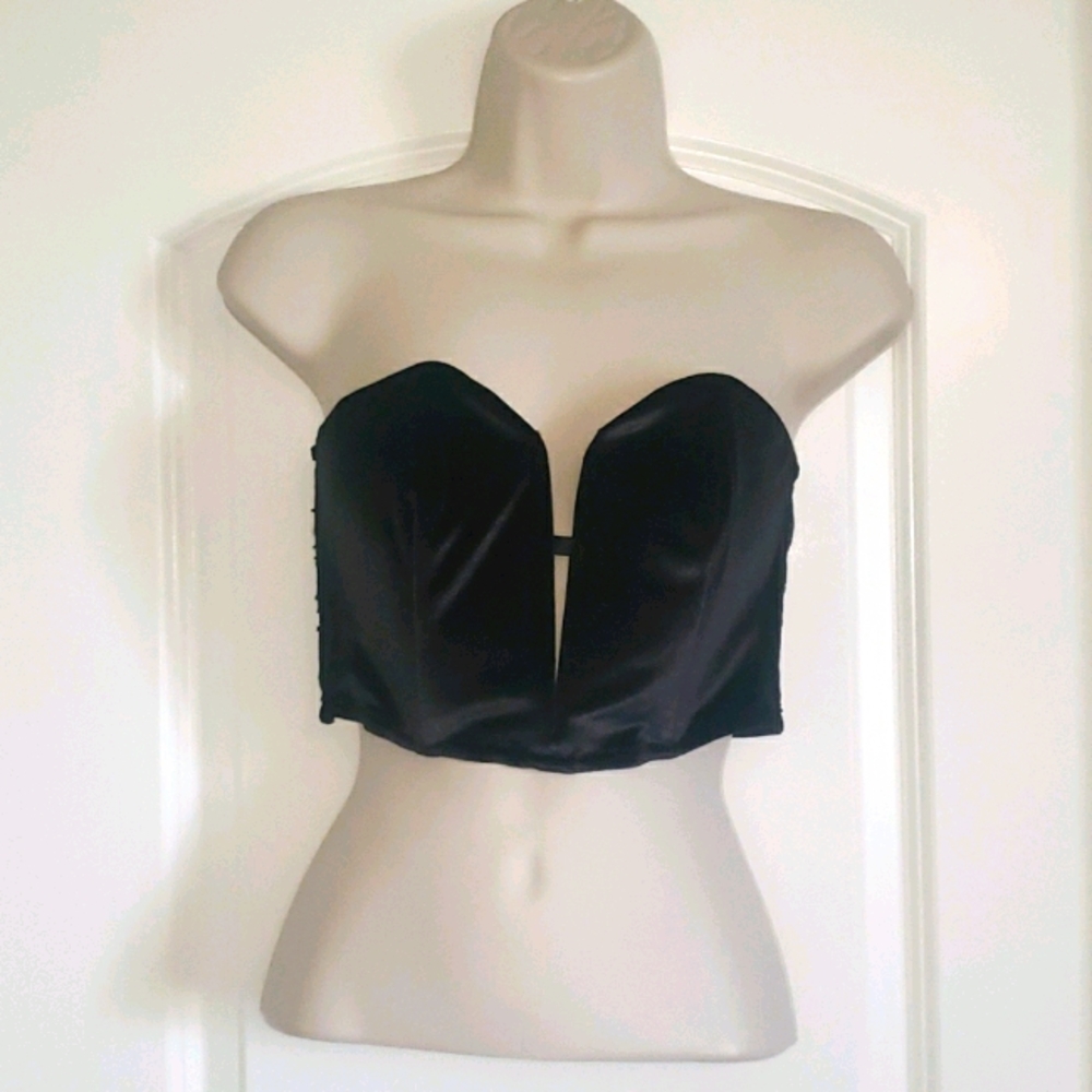 BNWT - Victorias Secret Black Lace Corset (L)